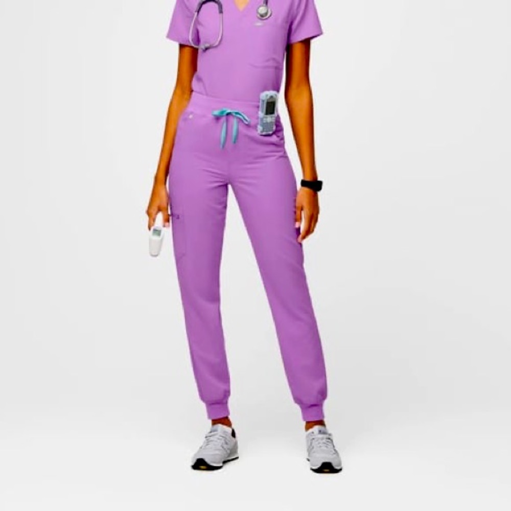 New pair of lilac purple scrub bottom jogger size large . To big for me